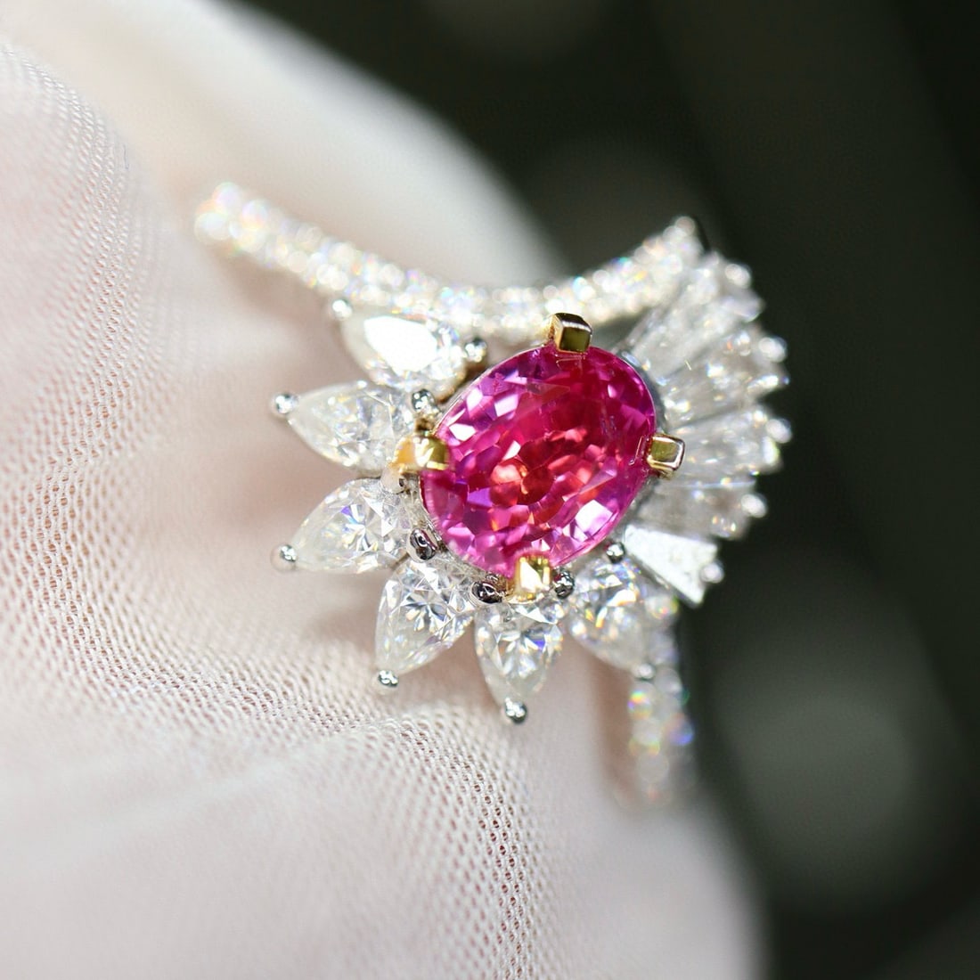 14k Gold 0.88 Ctw Natural Ruby & Diamond Ring: Ref:231029189 // gold content:14k gold // ring size:7. 25us // // main gemstone:ruby // shape:oval // carat weight:0. 74ct // color:red // treatment:natural // cut grade:g // // adjacent gemstone 2 :