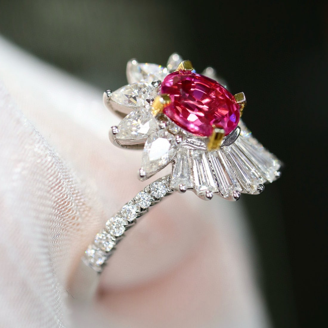 14k Gold 0.88 Ctw Natural Ruby & Diamond Ring - 2