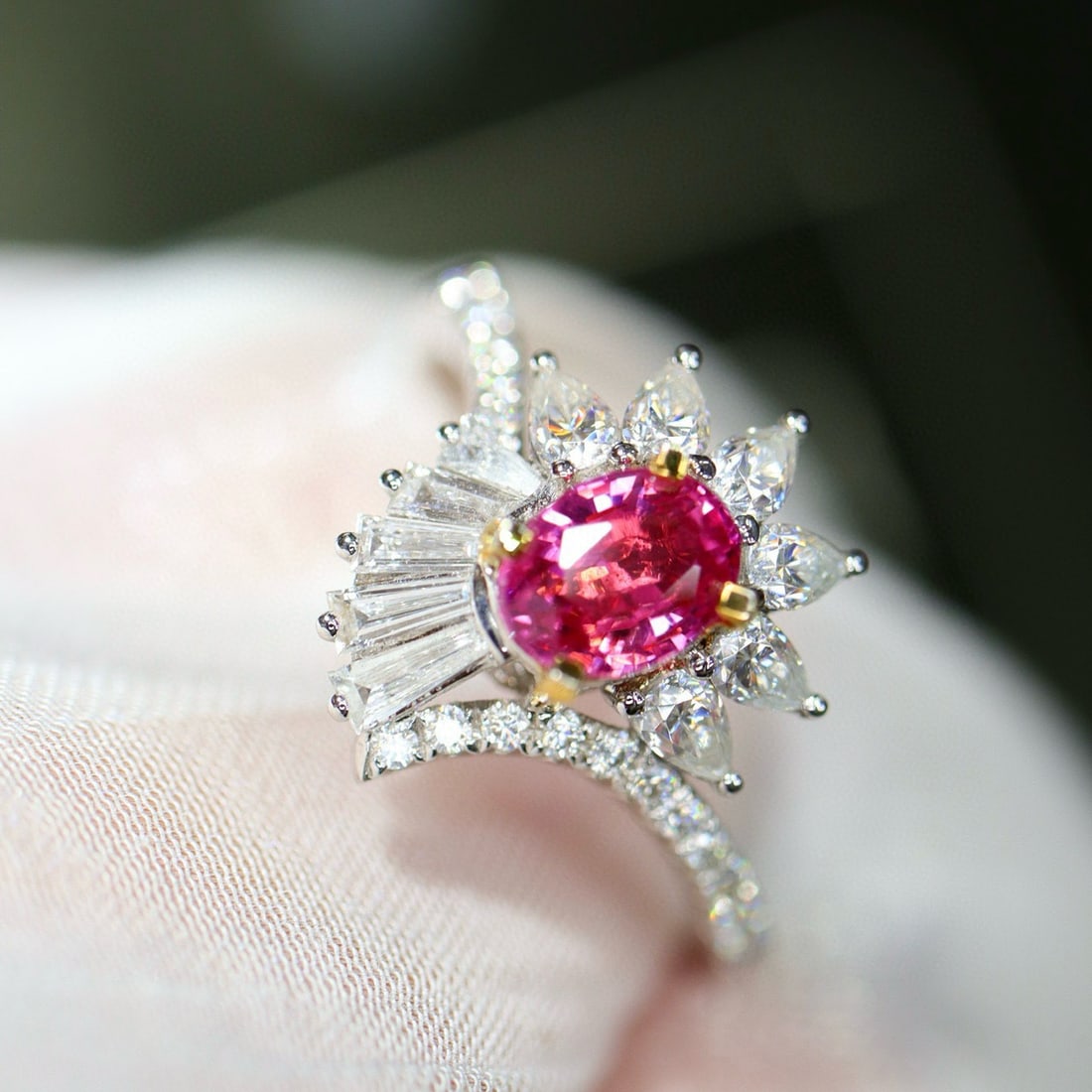 14k Gold 0.88 Ctw Natural Ruby & Diamond Ring - 5