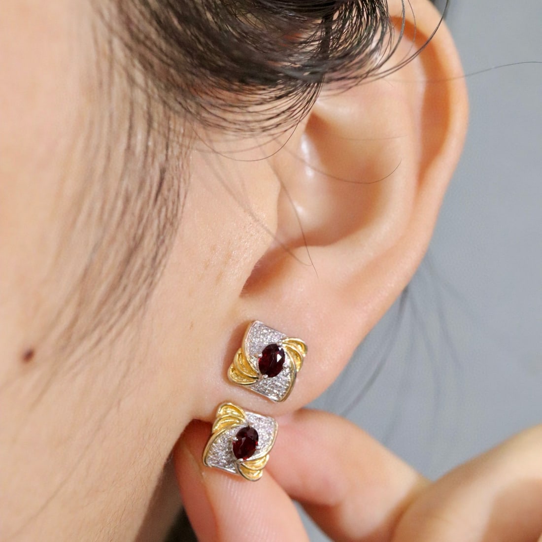 14k Gold 0.53 Ctw Natural Ruby & Diamond Earrings - 4