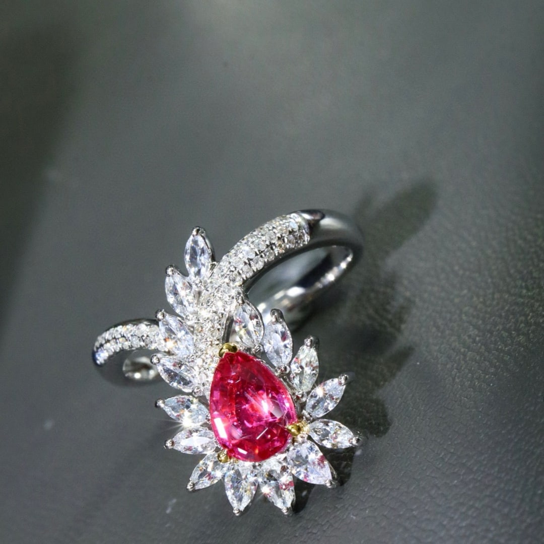 14k Gold 1.09 Ctw Natural Padparadscha Sapphire & Diamond Ring - 4