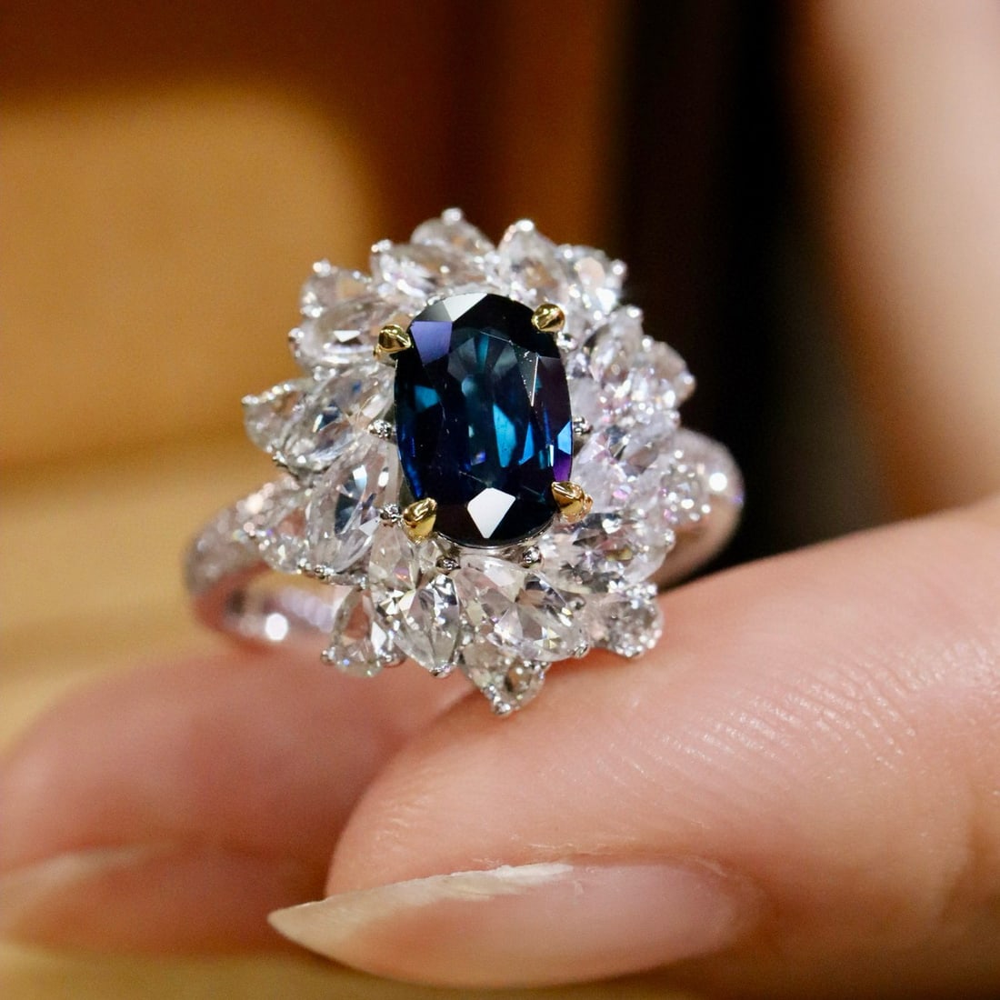 14k Gold 1.47 Ctw Natural Sapphire & Diamond Ring: Ref:231029199 // gold content:14k gold // ring size:7. 25us // // main gemstone:sapphire // shape:oval // carat weight:1. 38ct // color:blue // treatment:natural // cut grade:g // // adjacent