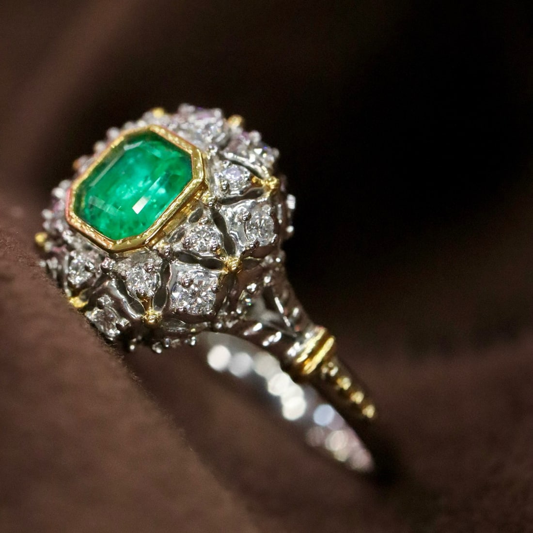 14k Gold 1.03 Ctw Natural Emerald & Diamond Ring - 3