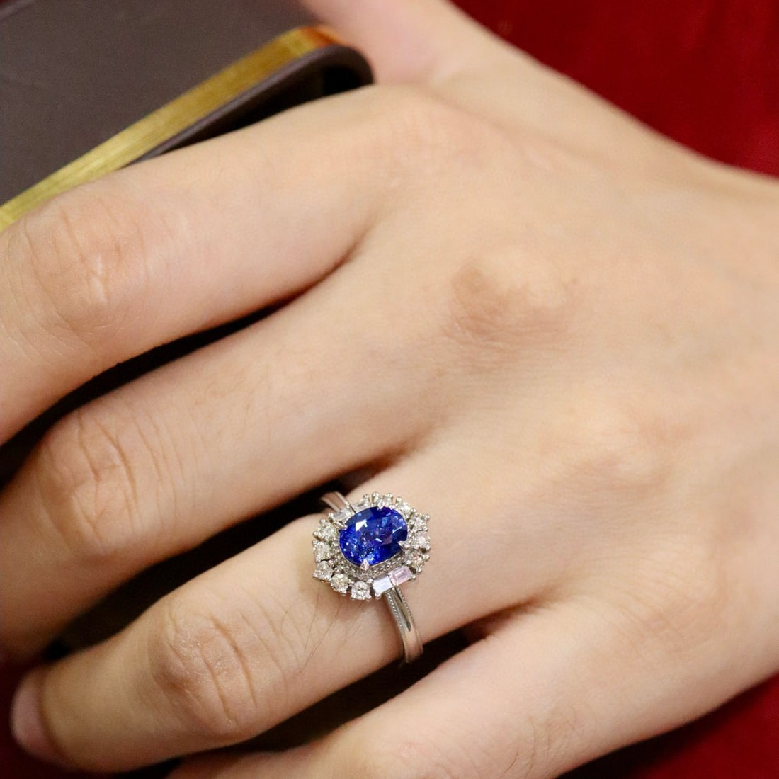 14k Gold 2.13 Ctw Natural Sapphire & Diamond Ring - 6