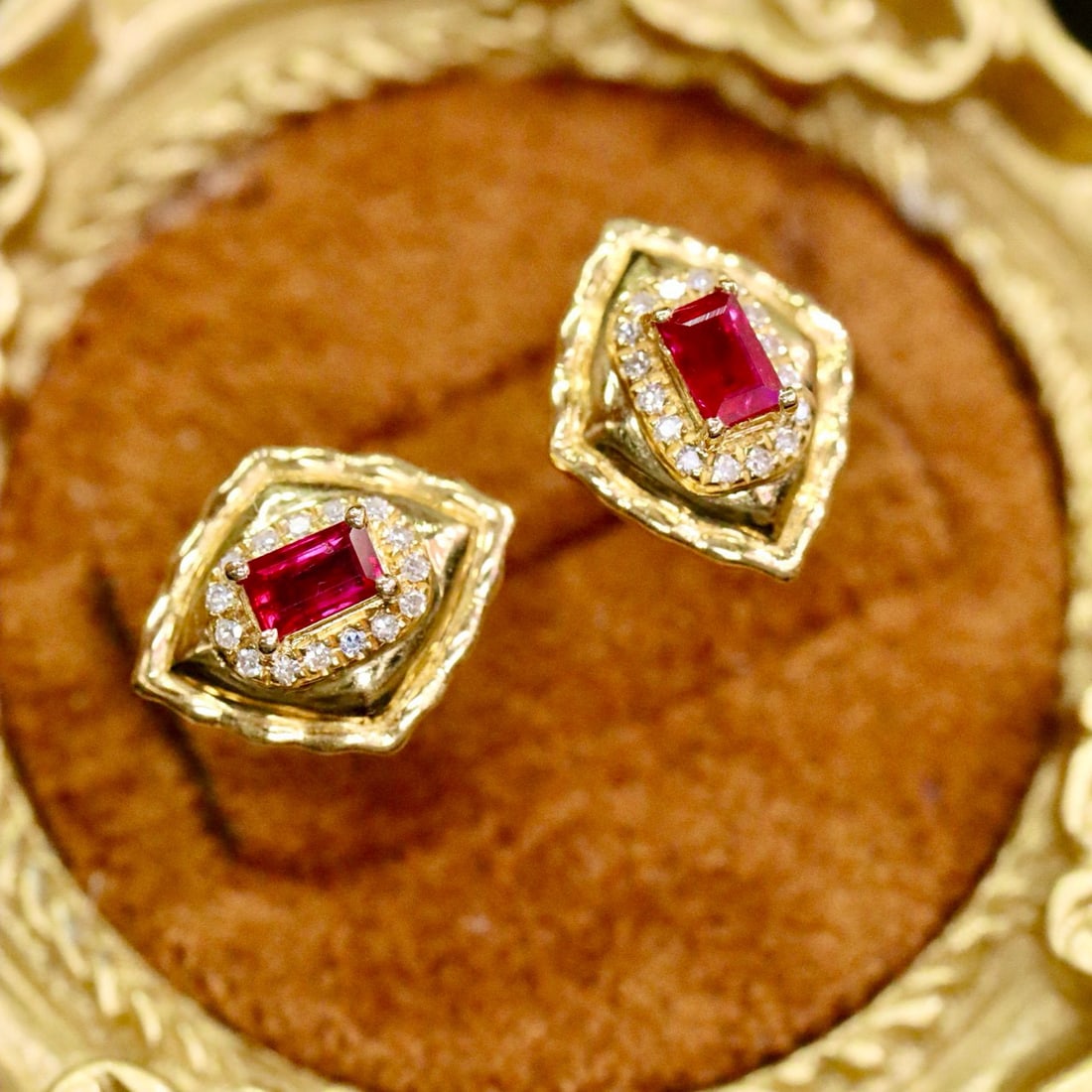 14k Gold 0.39 Ctw Natural Ruby & Diamond Earrings - 3
