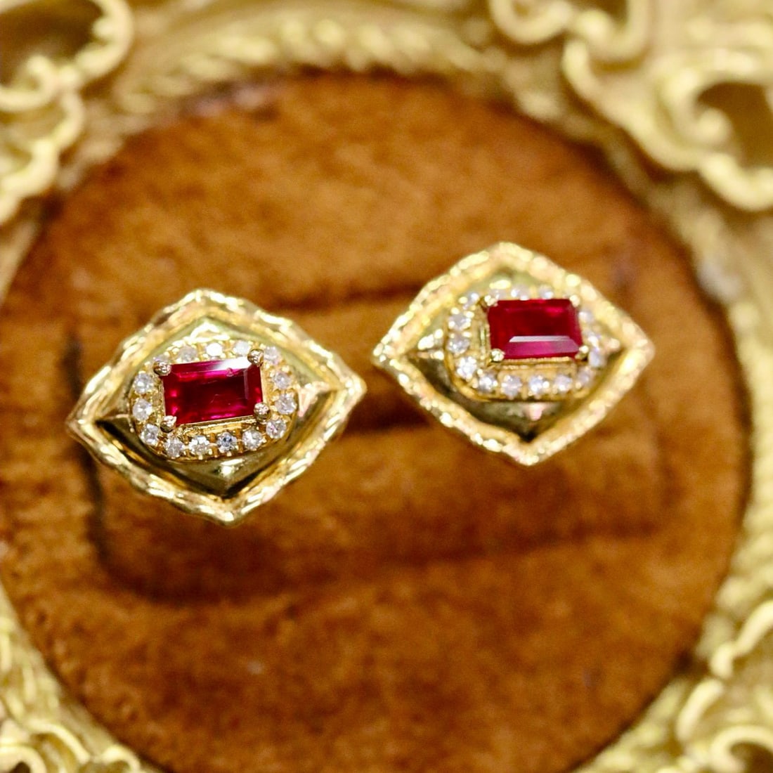 14k Gold 0.39 Ctw Natural Ruby & Diamond Earrings - 4