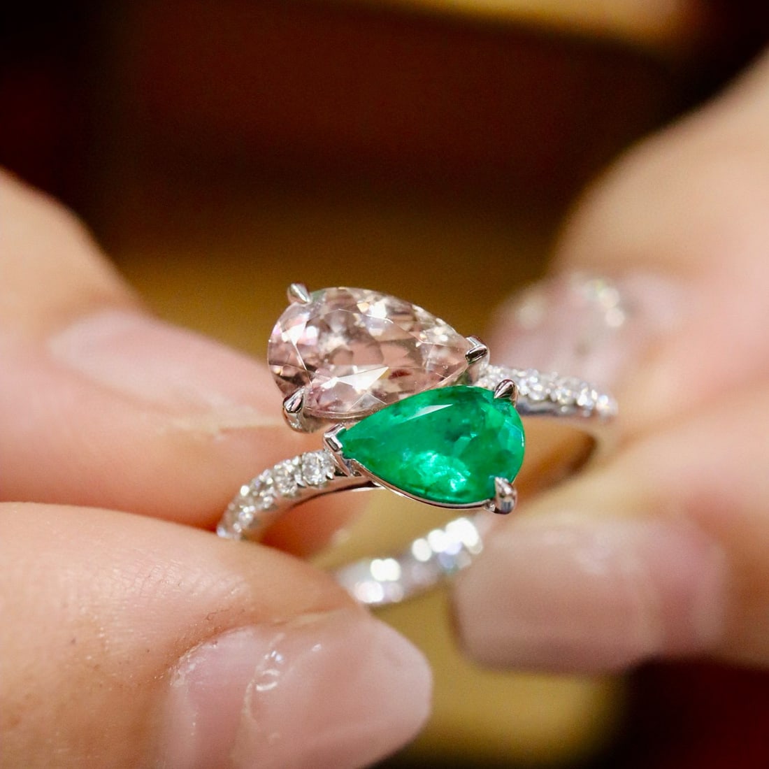 14k Gold 2.08 Ctw Natural Emerald & Morganite Ring - 4