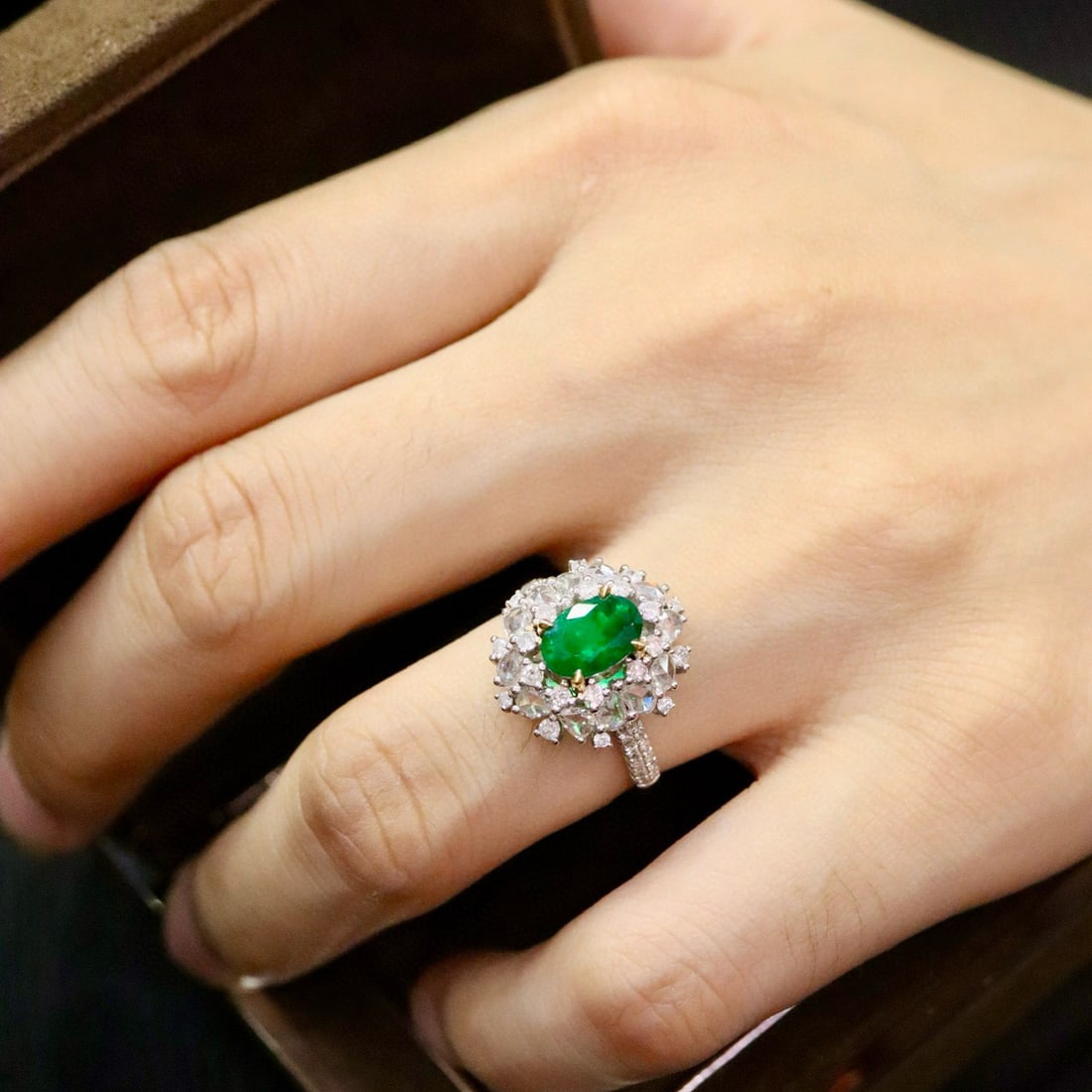 14k Gold 2.31 Ctw Natural Emerald & Diamond Ring - 6