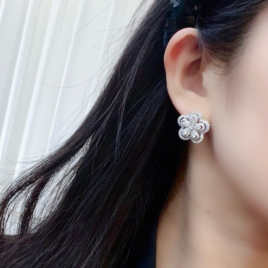 14k Gold 1.9 Ct Natural H Diamond Earrings - 4