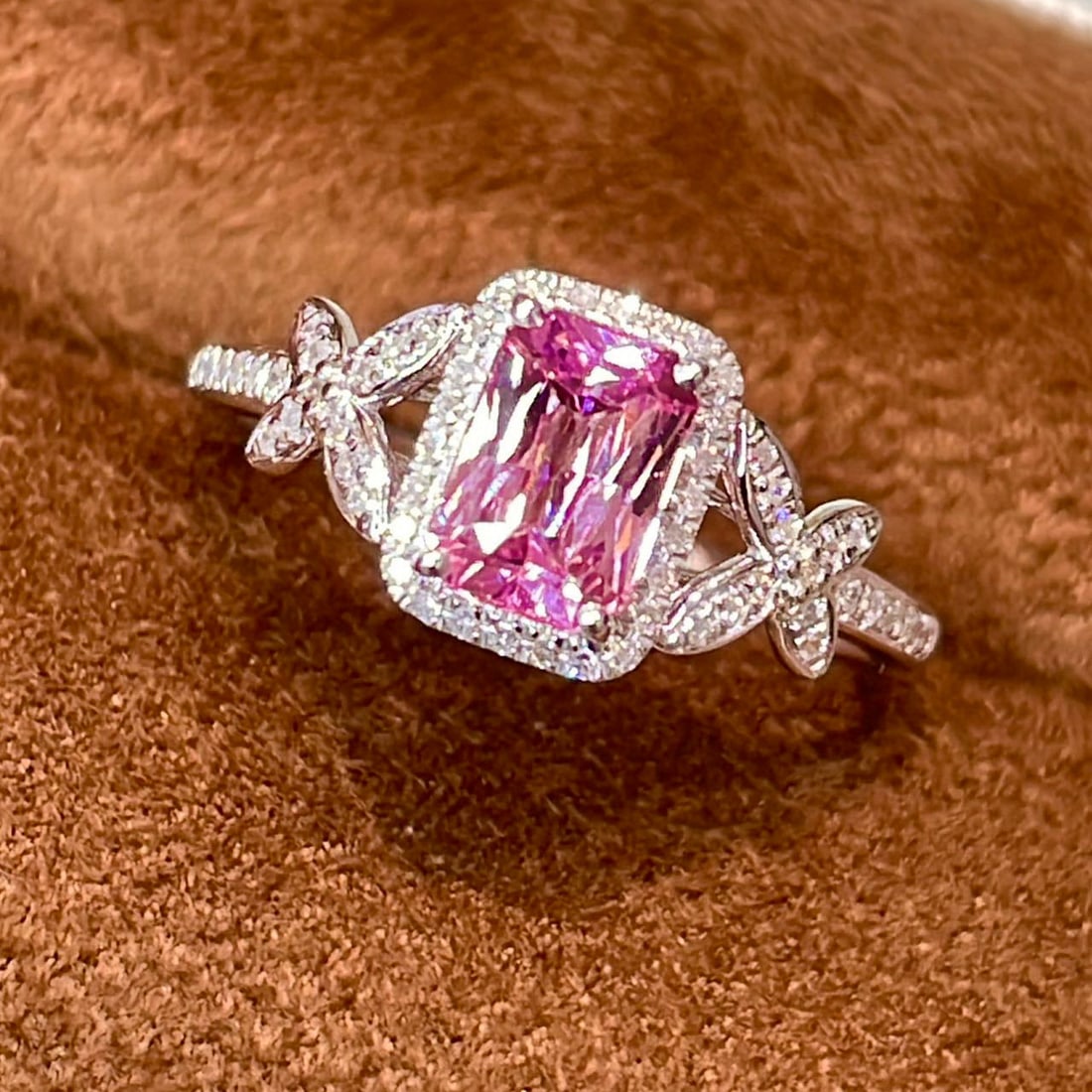 14k Gold 1.13 Ct Natural Padparadscha Sapphire & Diamond Ring - 2