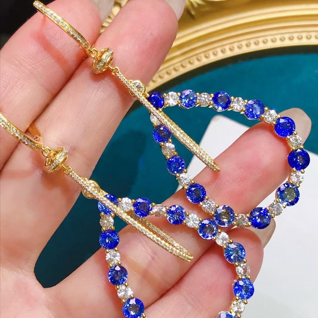 14k Gold 10.26 Ctw Natural Sapphire & Diamond Earrings: Ref:231029240 // gold content:14k gold // main gemstone:sapphire // shape:round // carat weight:9. 6ct // color:blue // treatment:natural // cut grade:g // // adjacent gemstone 2 : diamond //