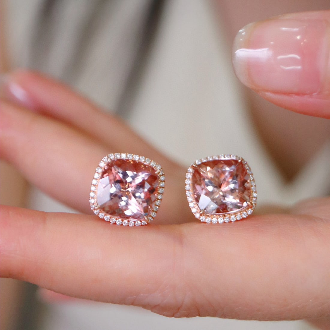 14k Gold 6.41 Ctw Natural Morganite & Diamond Earrings - 3