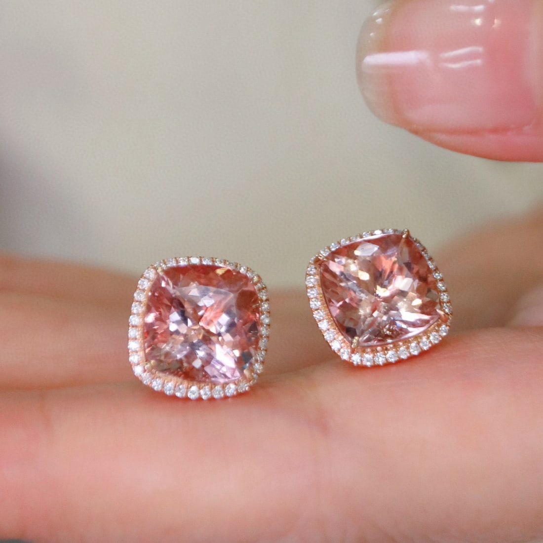 14k Gold 6.41 Ctw Natural Morganite & Diamond Earrings - 4