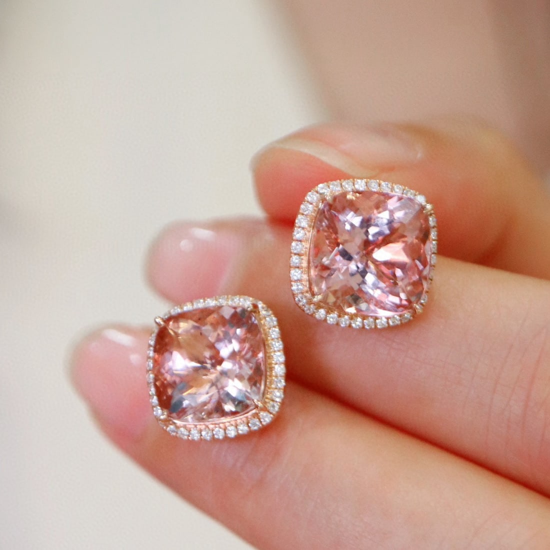 14k Gold 6.41 Ctw Natural Morganite & Diamond Earrings - 5
