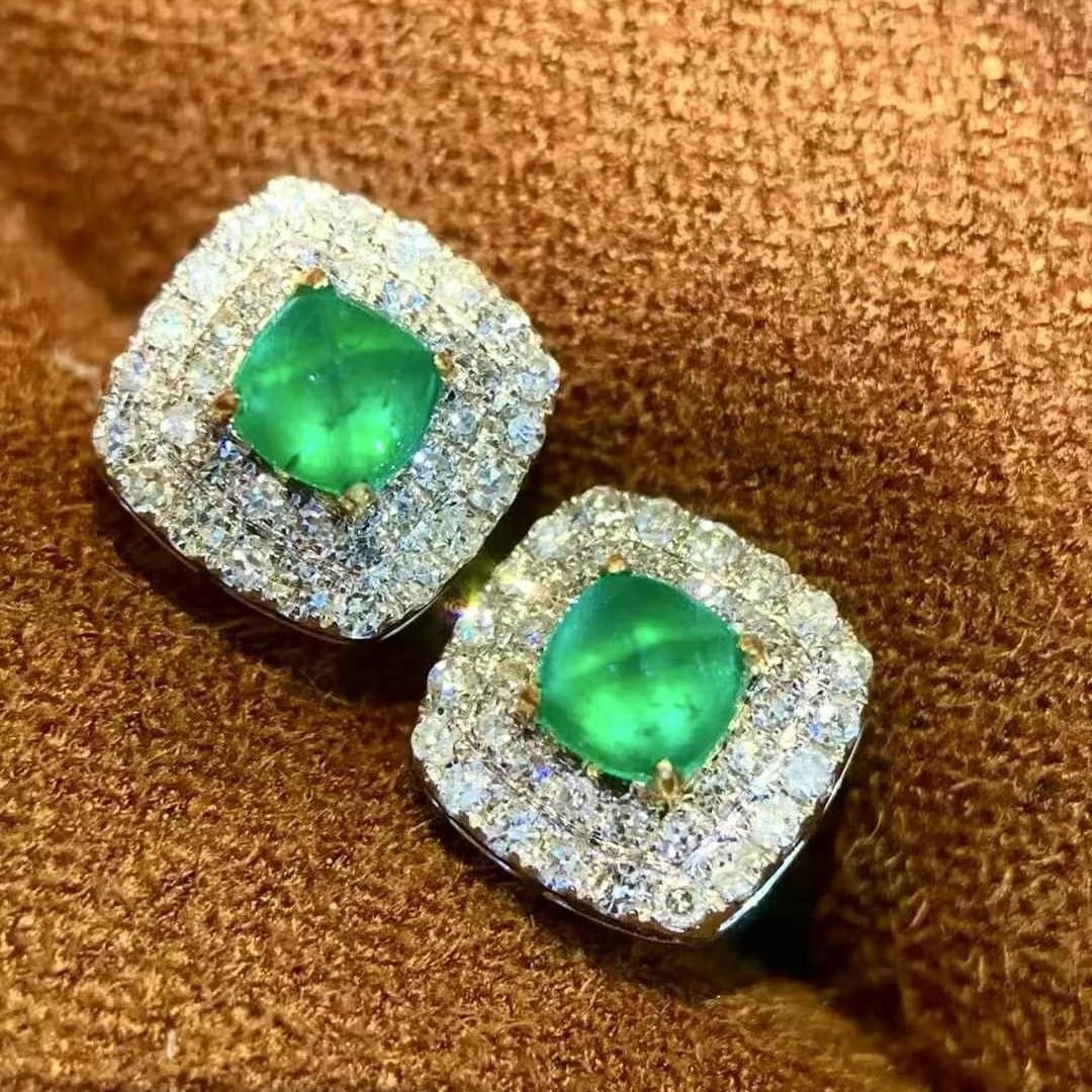 14k Gold 0.61 Ctw Natural Emerald & Diamond Earrings - 5