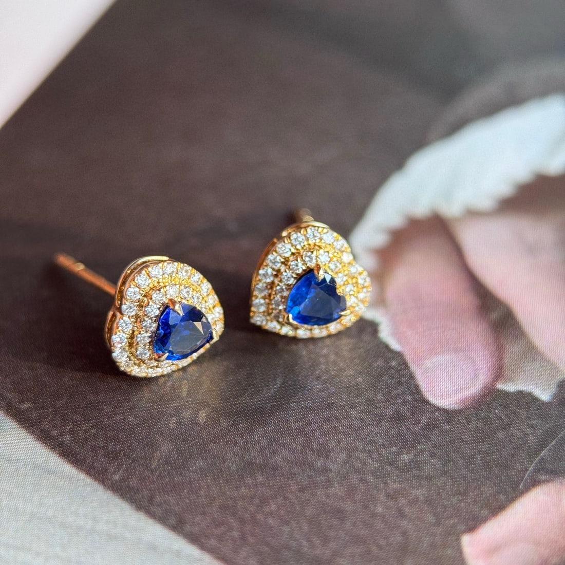 14k Gold 0.73 Ctw Natural Sapphire & Diamond Earrings - 2