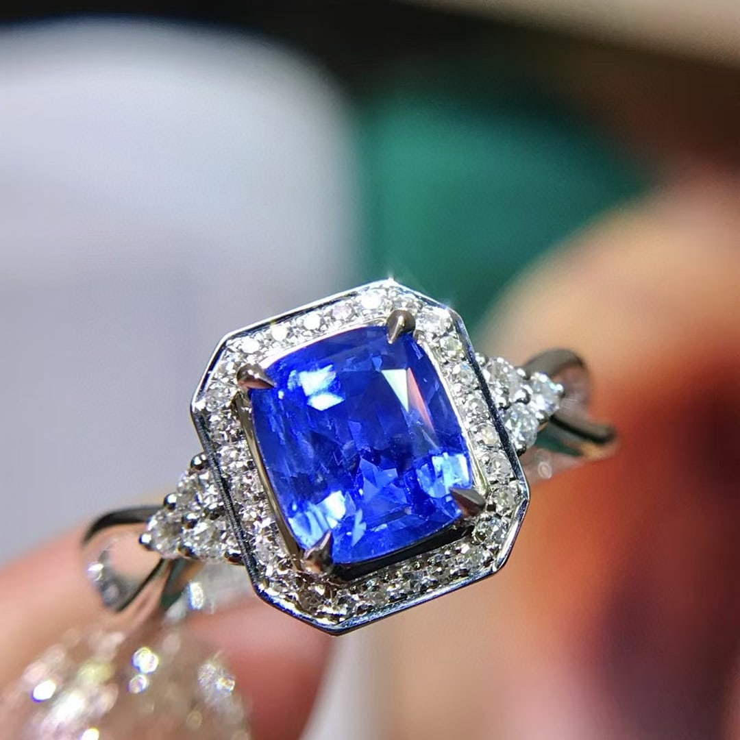 14k Gold 1.80 Ctw Natural Sapphire & Diamond Ring: Ref:231029260 // gold content:14k gold // ring size:7. 25us // // main gemstone:sapphire // shape:emerald // carat weight:1. 54ct // color:blue // treatment:natural // cut grade:g // // adjacent