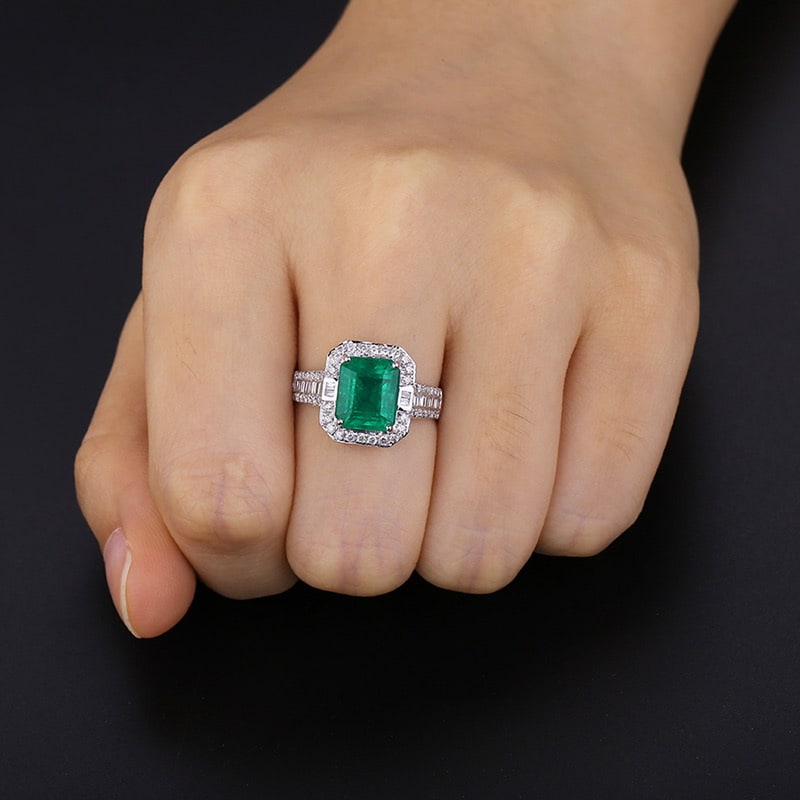 14k Gold 3.02 Ct Vivid Green Natural Emerald & Diamond Ring - 3