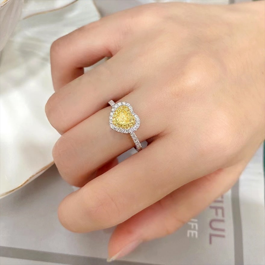 14k Gold 0.65 Ctw Natural Yellow Diamond & Diamond Ring - 2