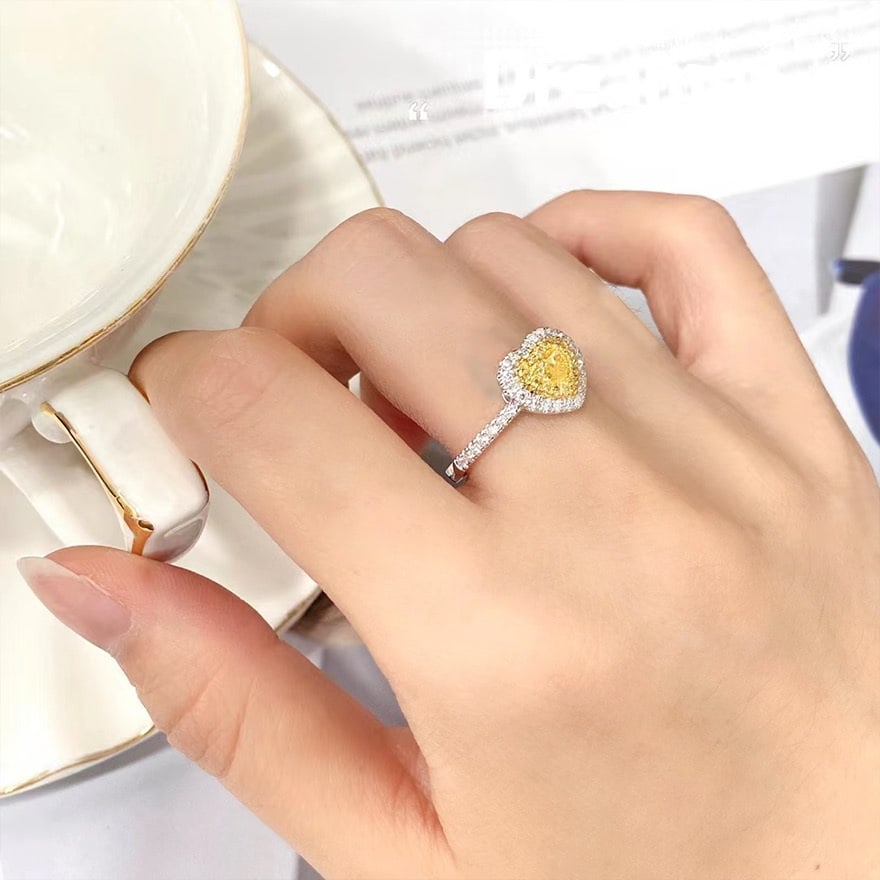 14k Gold 0.65 Ctw Natural Yellow Diamond & Diamond Ring - 3