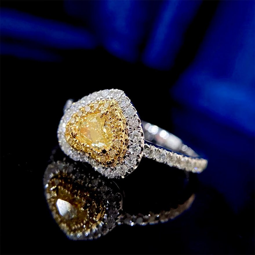 14k Gold 0.65 Ctw Natural Yellow Diamond & Diamond Ring - 4