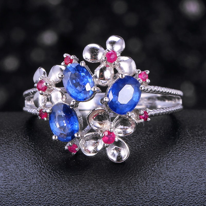 14k Gold 1.16 Ct Natural Sapphire & Ruby Ring: Ref:231030053 // gold content:14k gold // ring size:7. 25us // // main gemstone:sapphire // shape:oval // carat weight:1. 16ct // color:blue // treatment:natural // // adjacent gemstone 2 : ruby //