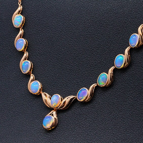 14k Gold 9.58 Ct Natural Opal Necklace - 2