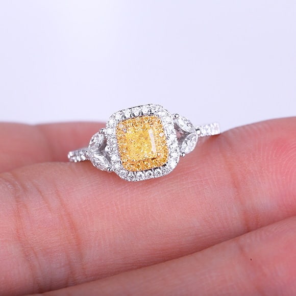 14k Gold 0.78 Ctw Natural Yellow Diamond & Diamond Ring - 5