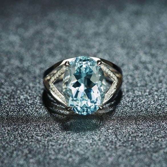 14k Gold 6.28 Ct Natural Aquamarine & Diamond Ring (1 of 7)