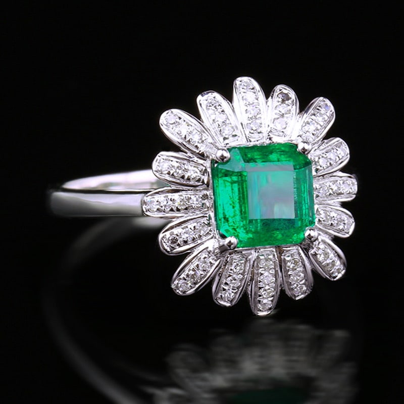 14k Gold 1.59 Ctw Vivid Green Natural Emerald & Diamond Ring - 2