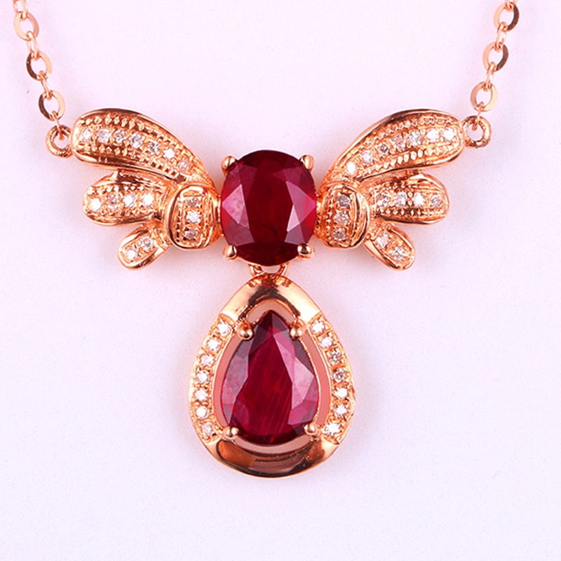 14k Gold 1.64 Ctw Natural Ruby & Diamond Necklace: Ref:231030120 // gold content:14k gold // main gemstone:ruby // shape:multiply // carat weight:1. 50ct // color:red // treatment:natural // // adjacent gemstone 2 : diamond // shape:round // carat