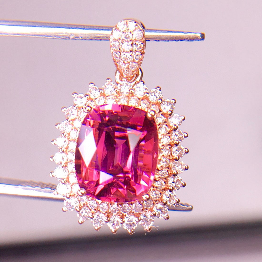 14k Gold 3.1 Ct Natural Tourmaline & Diamond Pendant( Without Chain ): Ref:231030131 // gold content:14k gold // main gemstone:tourmaline // shape:cushion // carat weight:3. 1ct // color:red // treatment:natural // // adjacent gemstone 2 : diamond // shape:round //