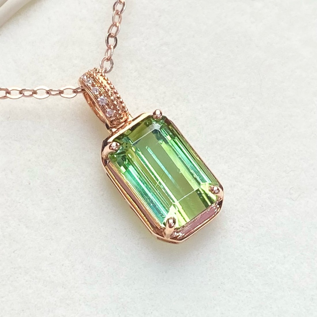 14k Gold 2.15 Ct Natural Tourmaline & Diamond Pendant( Without Chain ): Ref:231030139 // gold content:14k gold // main gemstone:tourmaline // shape:octagonal // carat weight:2. 15ct // color:green // treatment:natural // // adjacent gemstone 2 : diamond // number of