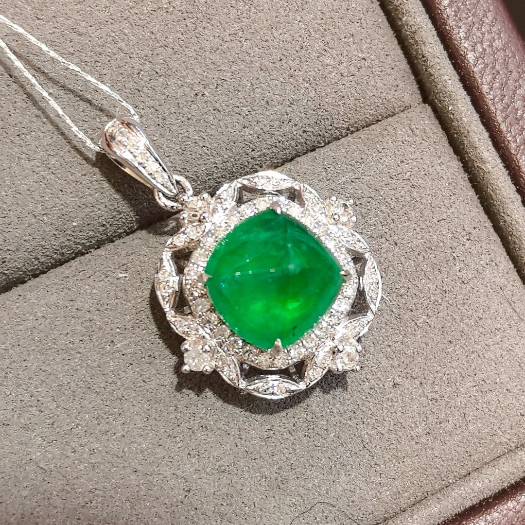 14k Gold 3.74 Ctw Vivid Green Natural Emerald & Diamond Pendant( Without Chain ) - 5