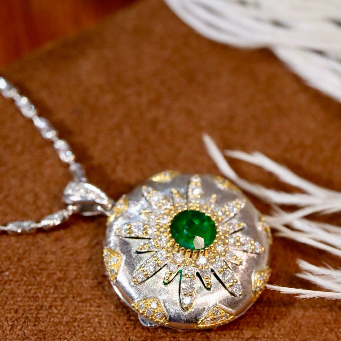 14k Gold 1.10 Ctw Vivid Green Natural Emerald & Diamond Pendant( Without Chain ) - 2
