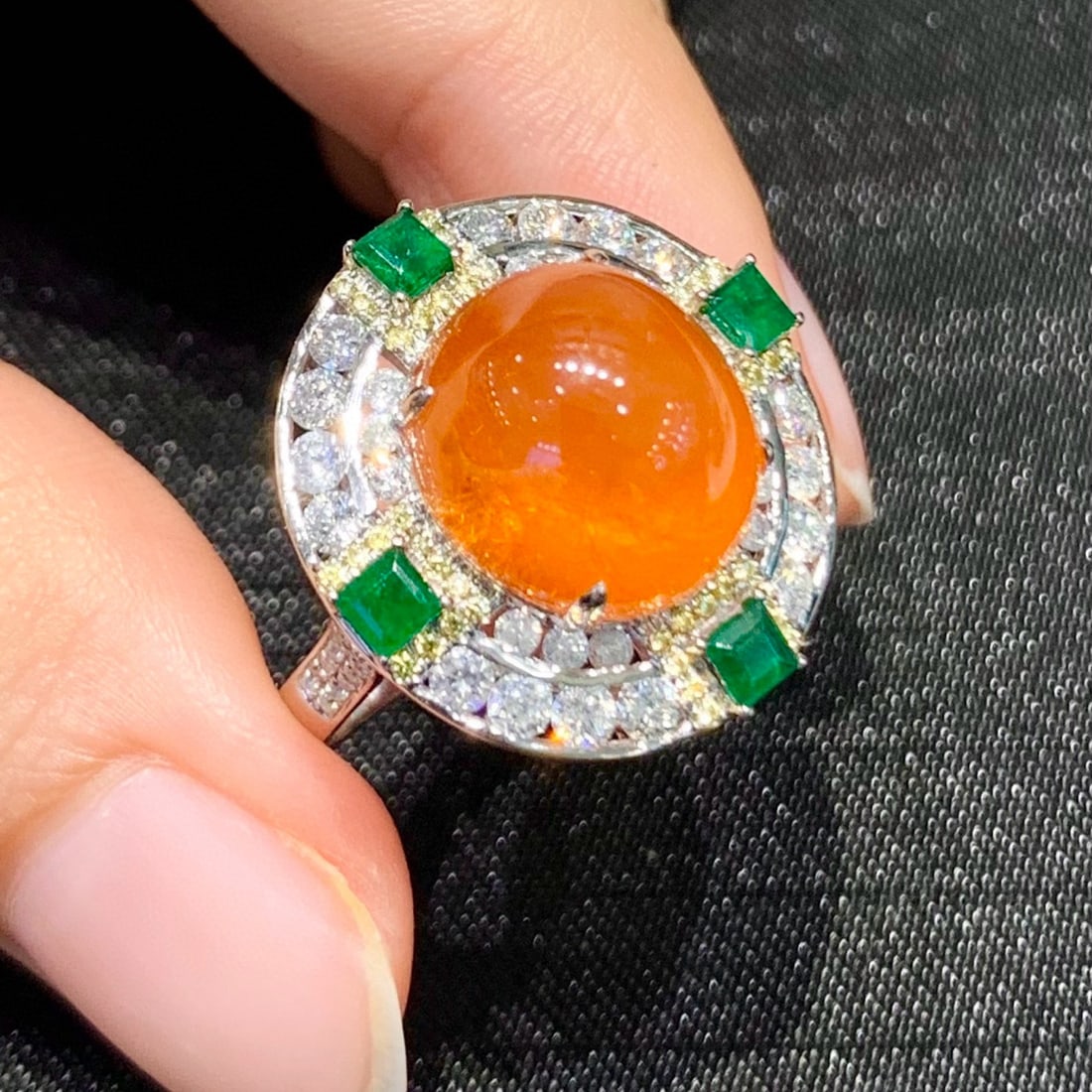 14k Gold 12.10 Ct Natural Spessartine & Diamond & Emerald Ring - 6