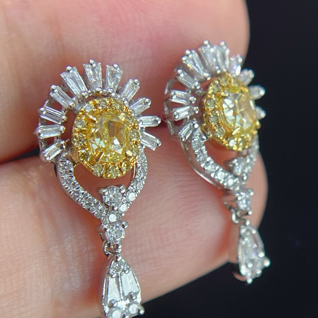 14k Gold 0.99 Ctw Natural Yellow Diamond & Diamond Earrings - 2