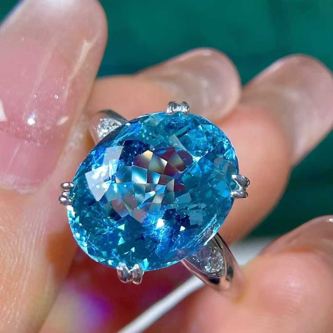 14k Gold 7.60 Ctw Natural Aquamarine & Diamond Ring - 8