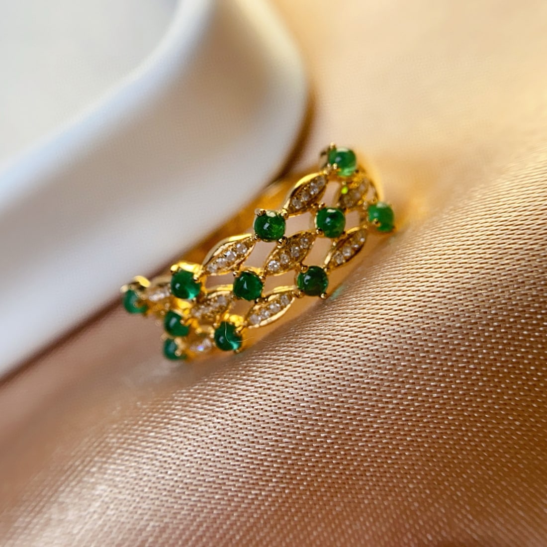 14k Gold 1.00 Ct Natural Emerald & Diamond Ring - 5