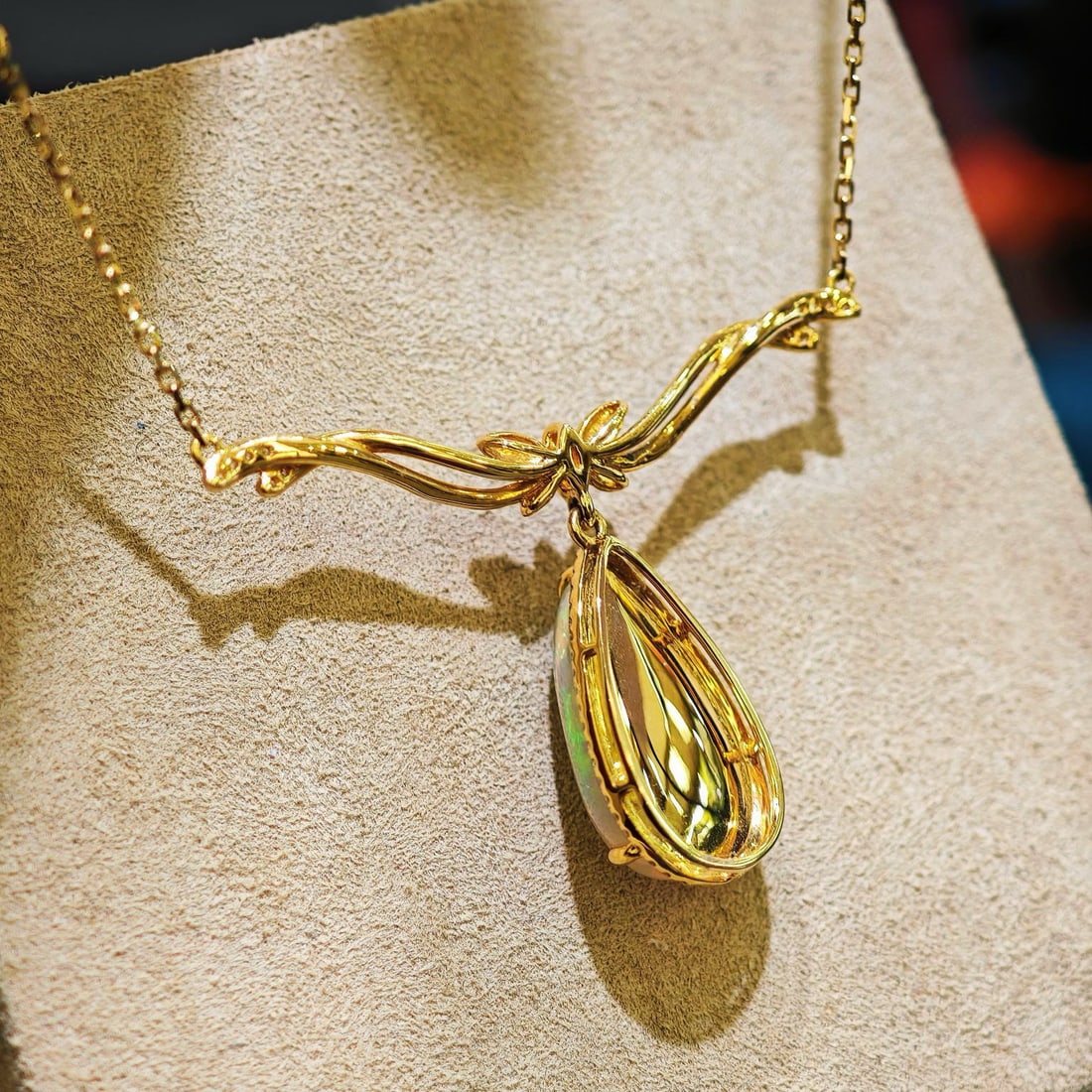 14k Gold 2.94 Ctw Natural Opal & Diamond Necklace - 2