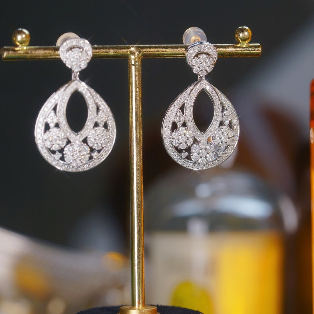 14k Gold 2.30 Ct Natural H Diamond Earrings - 7