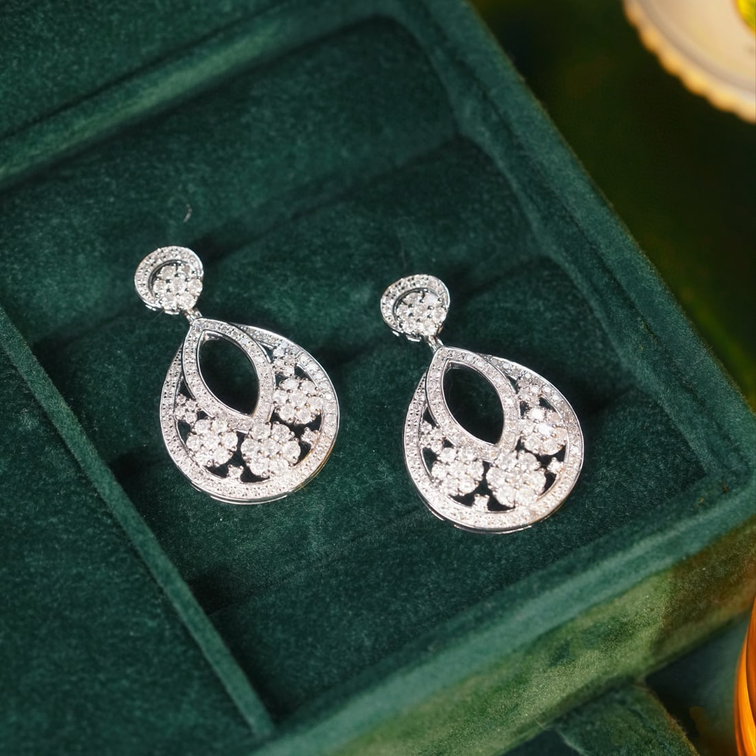 14k Gold 2.30 Ct Natural H Diamond Earrings - 8