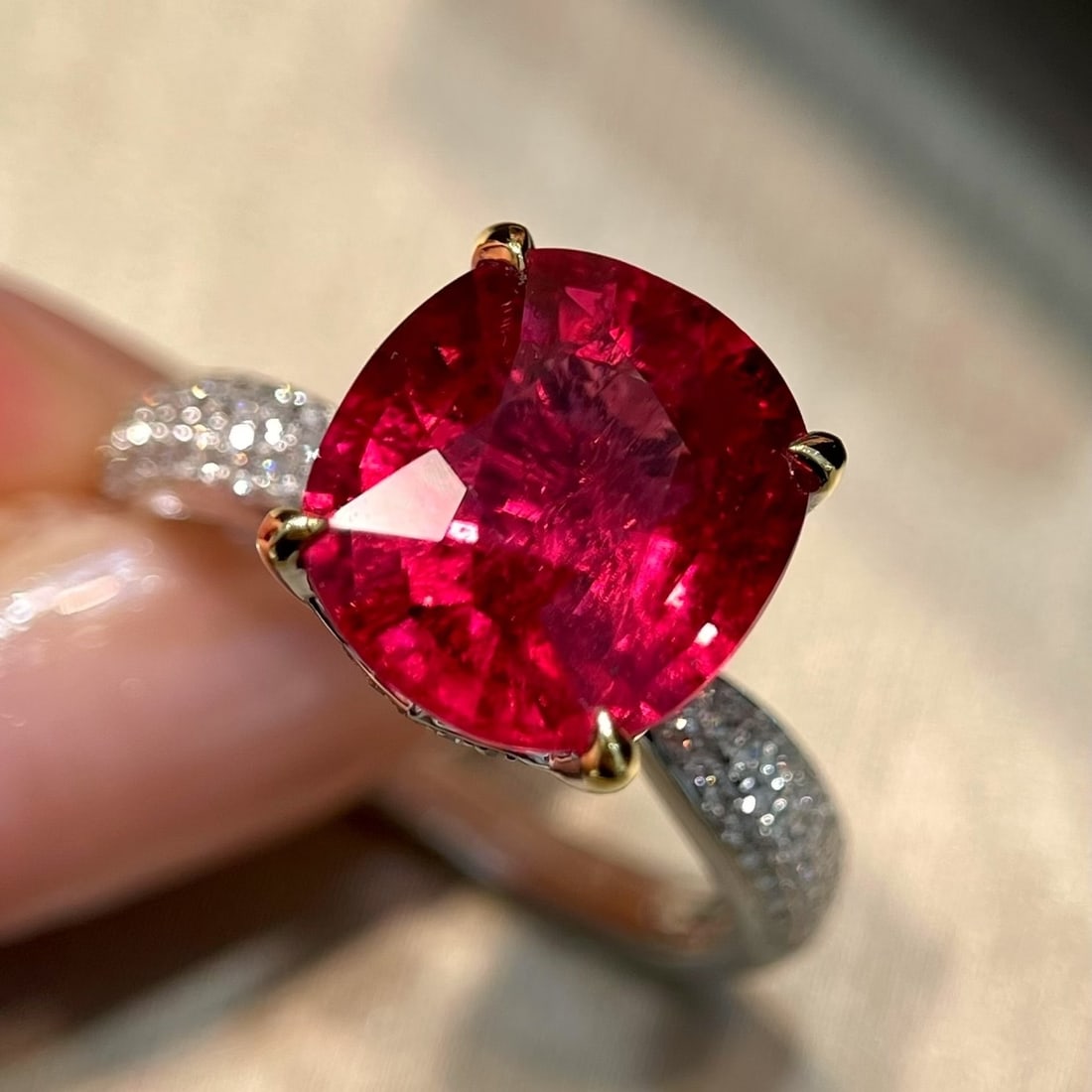 14k Gold 5.54 Ctw Natural Tourmaline & Diamond Ring: Ref:231030392 // gold content:14k gold // ring size:7. 25us // // main gemstone:tourmaline // shape:cushion // carat weight:5. 24ct // color:red // treatment:natural // // adjacent gemstone 2 :