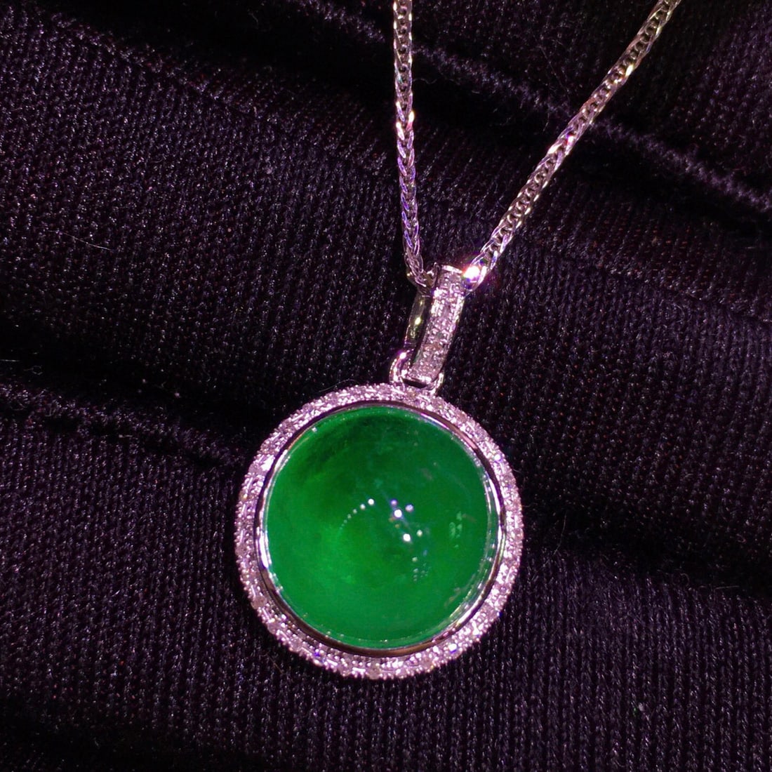 14k Gold 5.81 Ct Vivid Green Natural Emerald & Diamond Pendant( Without Chain ) - 5