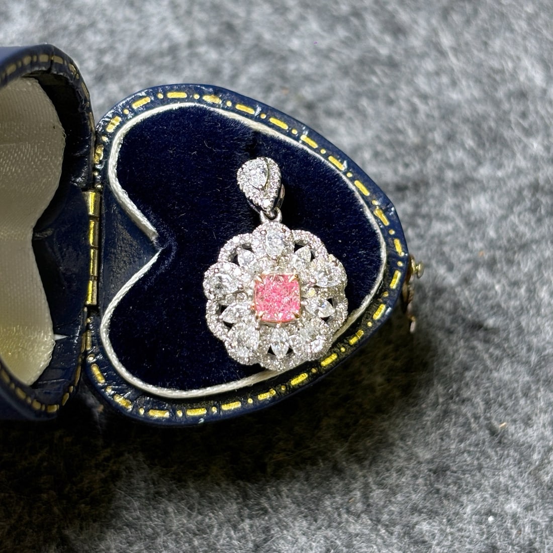 14k Gold 0.35 Ct Natural Pink Diamond & Diamond Pendant( Without Chain ) (1 of 4)