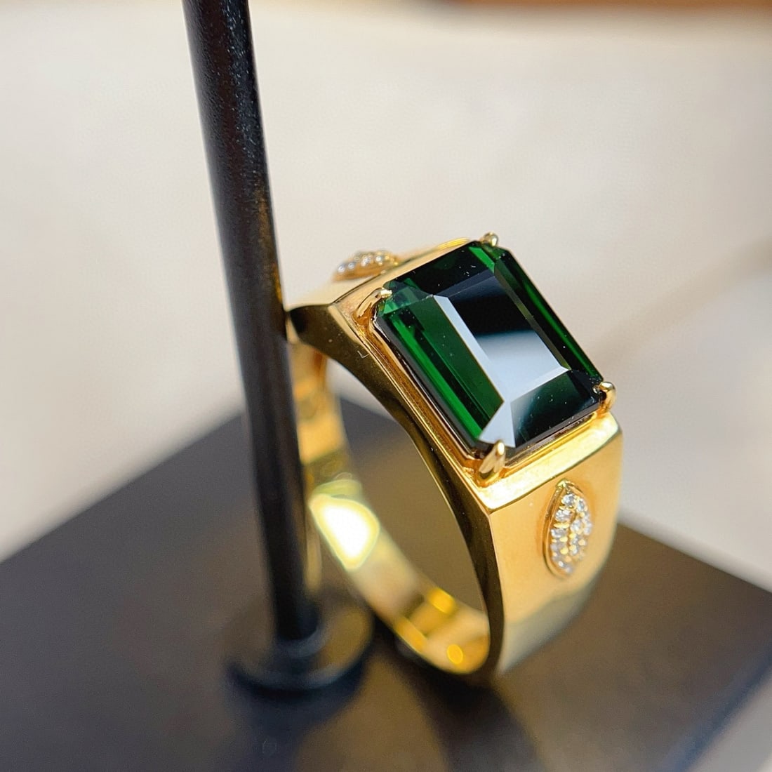 14k Gold 4.65 Ct Natural Tourmaline & Diamond Men¡¯s Ring - 6
