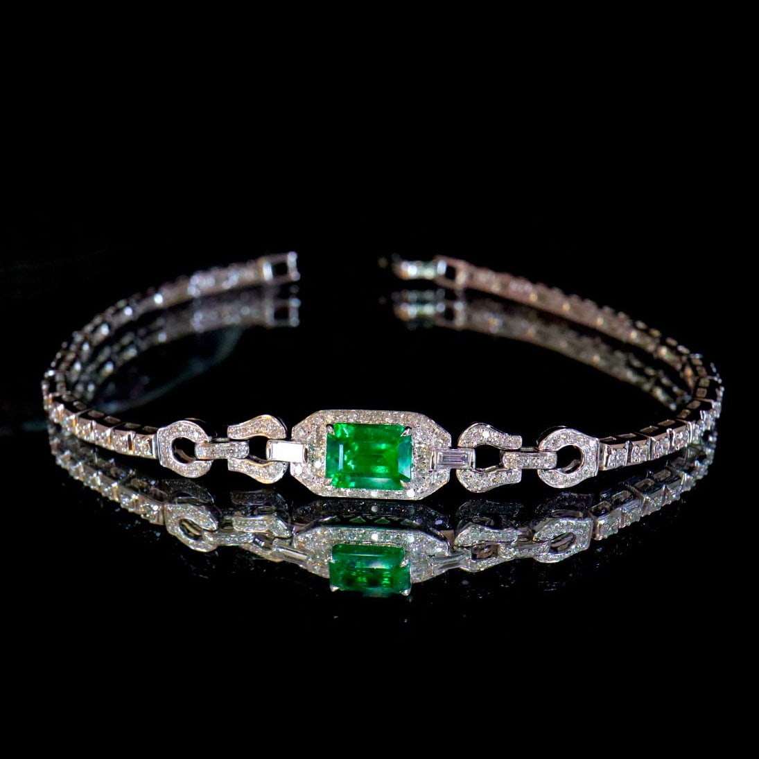14k Gold 2.24 Ctw Vivid Green Natural Emerald & Diamond Bracelet - 4