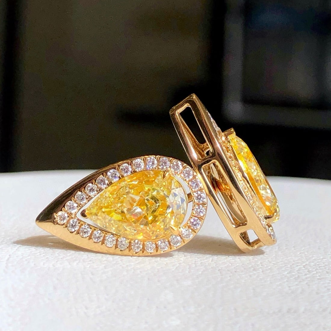 14k Gold 4.30 Ctw Natural Yellow Diamond & Diamond Earrings - 2