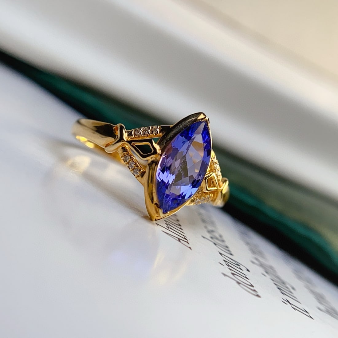 14k Gold 1.15 Ct Natural Tanzanite & Diamond Ring - 4