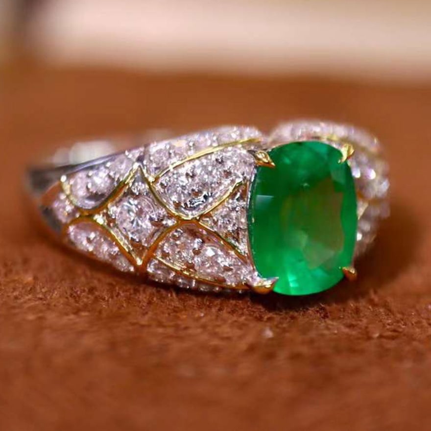 14k Gold 1.96 Ctw Vivid Green Natural Emerald & Diamond Ring - 3